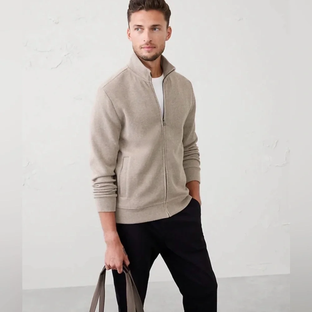 Banana Republic Men's Oatmeal Beige Zip-Up Sweater Jacket size Medium Preppy